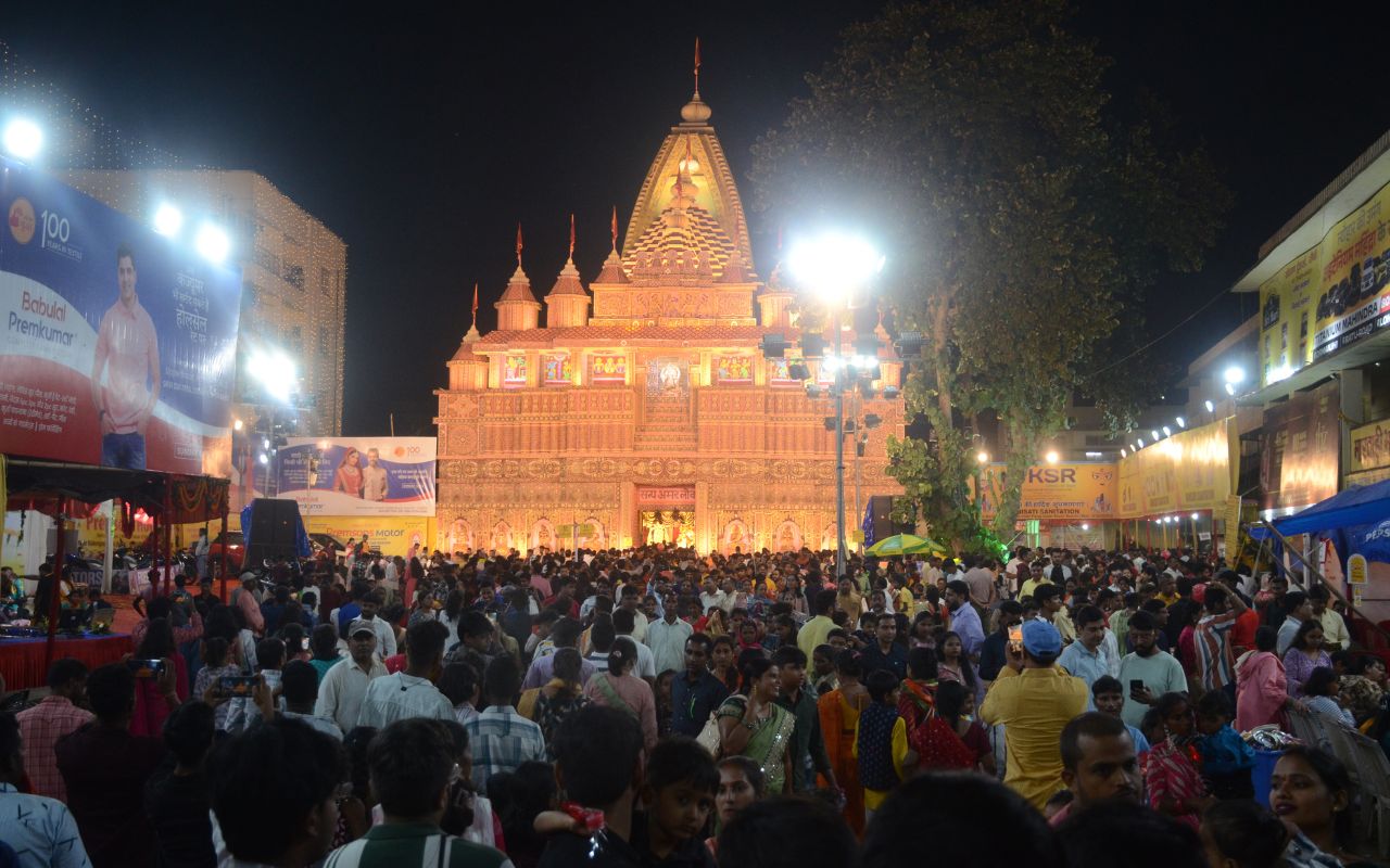 Crowd before Satya Amar Lok Durga Puja pandal in Ranchi in 2024